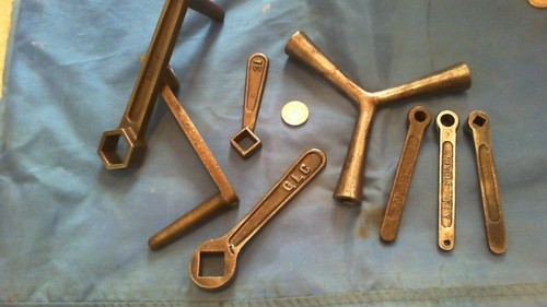 Vintage antique spindle - vintage, /