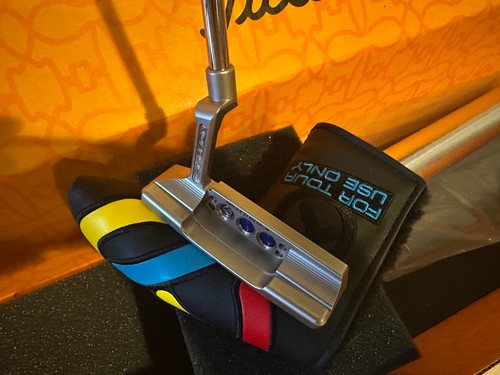 Brand new scotty cameron - new,