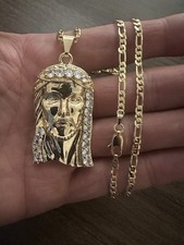 18 Carat Gold Filled 3mm 24in Figaro Necklace With Jesus Pendant,750,Italy
