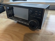 Icom IC-R8600 Communications