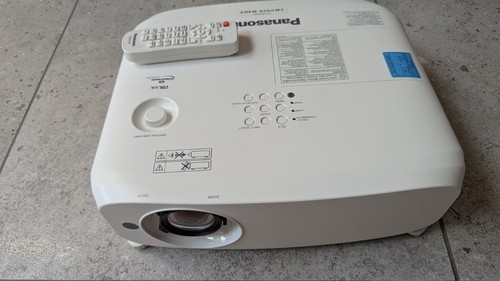 Panasonic vw545n wxga 3lcd - wxga,