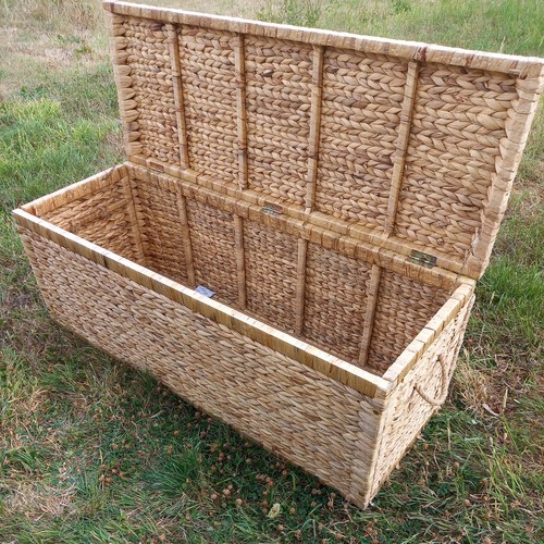 Natural rattan seagrass large - rattan,
