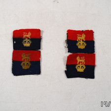 Military Badges. Facing Pairs