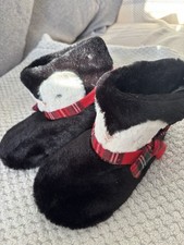 Black boot slippers penguin - slippers,
