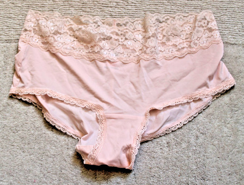 Brand new deep lace - lace, trimmed