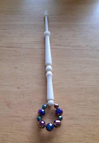 Bovine bone lace - bone, bobbin.