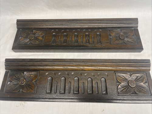 Carved oak panels pediment - carved,