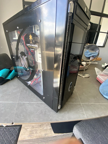 Custom built black tower - black,