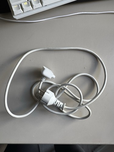 Volex power adapter - power,