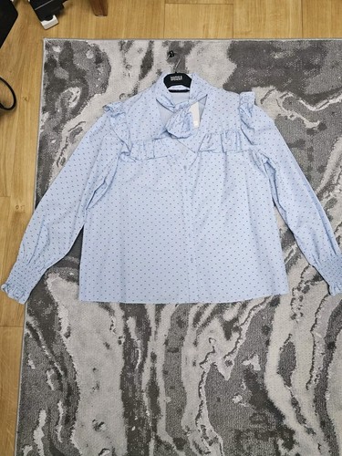 Bnwt blue pussy - blue,, pussy,
