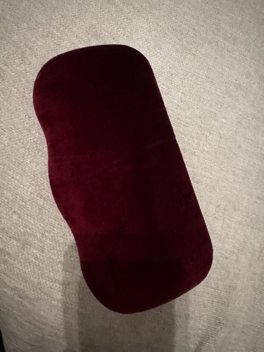 Gucci large red velvet hard - large,