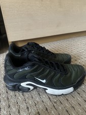 Nike TNS Khaki/Olive Green, Size 4 