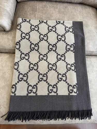 Gucci blanket throw - gucci,