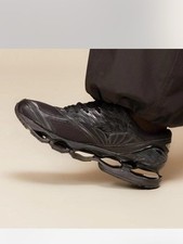 Black Mizuno Wave Prophecy LS trainers sneakers #running #mizuno #japan #shox tn