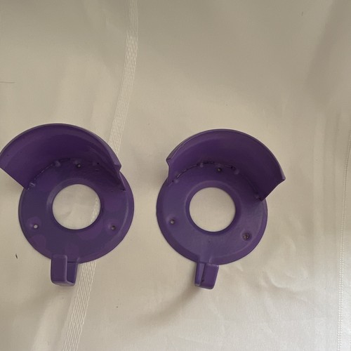 Purple plastic tack hooks - 2x,