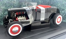 Ertl 1/18 Scale Diecast 7239 -