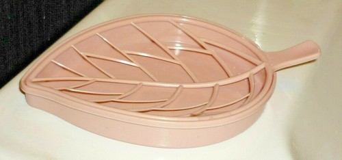 Soap dish with drip tray