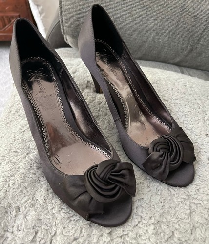 Phase eight shoes size - eight,
