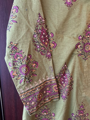 Generation embroidered block - embroidered,