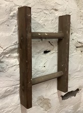 VINTAGE SMALL WOODEN CUT OFF LADDER ~ TEA TOWEL RAIL GARDEN DISPLAY PROP