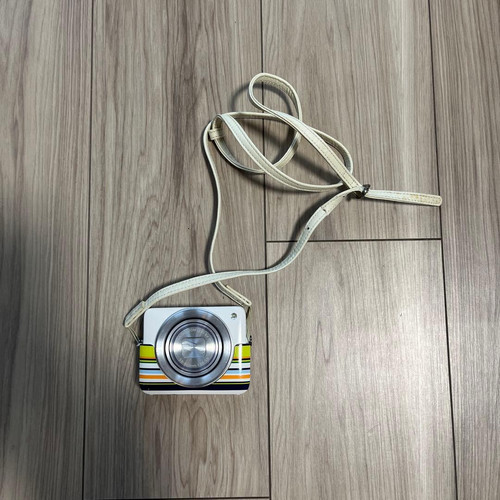 Canon powershot white yellow - powershot, n