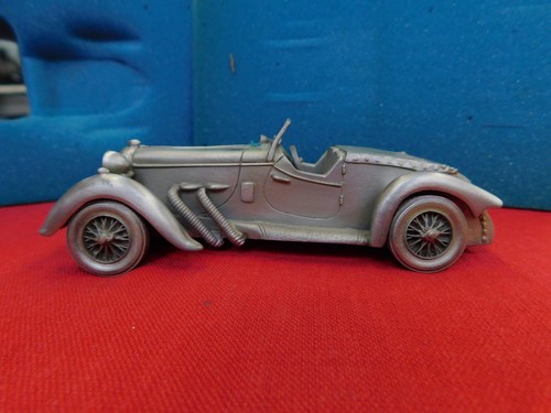 Danbury mint hand crafted - mint,