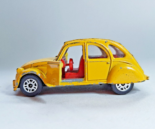 Vintage corgi citroen - vintage, 2cv6