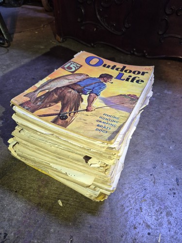 Large lot vintage - large, of