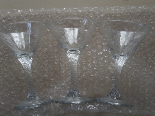 Old babycham martini style - babycham,