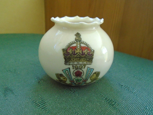 Goss crested china 1887 - h,
