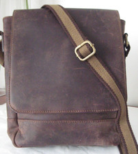 LAKELAND! LARGE GENUINE HUNTER