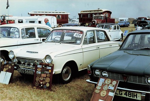 Vintage car photo approx - ., x