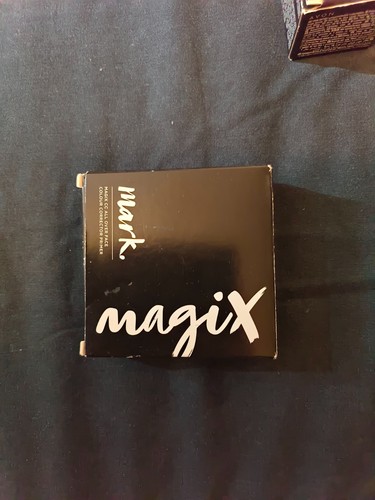 Avon mark magix all over - cc,