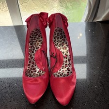 Women’s Satin Heels Size 7