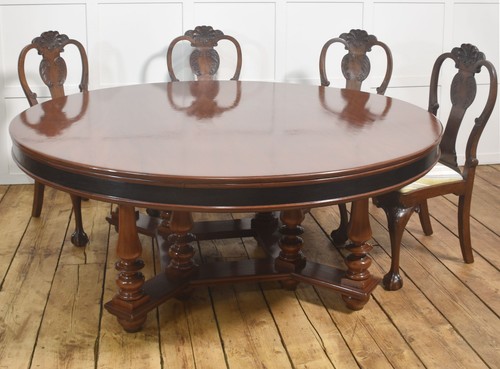 Large circular mahogany centre - mahogany,