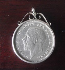 GEORGE V 1935  CROWN IN MOUNT