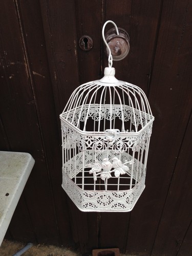 Vintage white hexagonal - vintage, iron