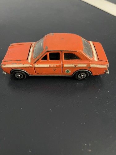Dinky toys ford escort - dinky,