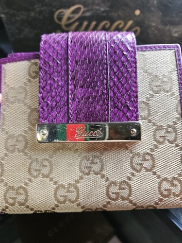 Authentic gucci leather and