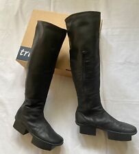 EXTREMELY RARE IMMACULATE TRIPPEN "Channel Black" Boots in original box Size 39 