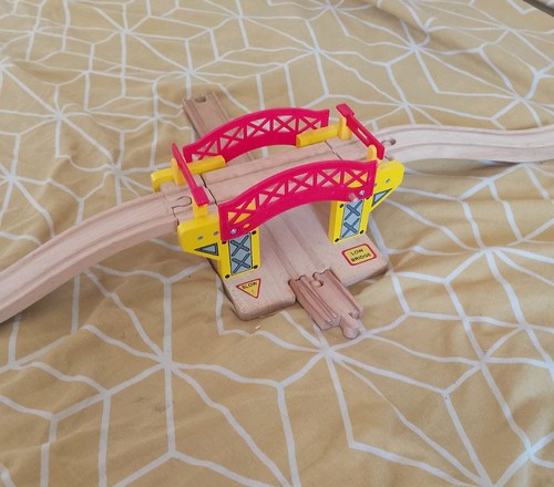 Magnetic wooden train track - wooden,