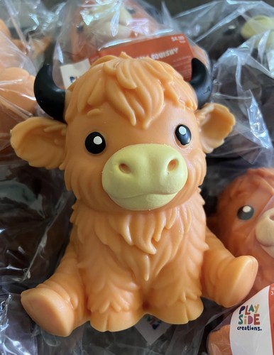 Mini highland cow - highland,