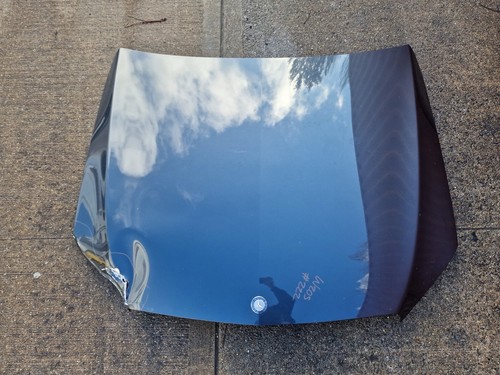 Mercedes class bonnet - c, w205