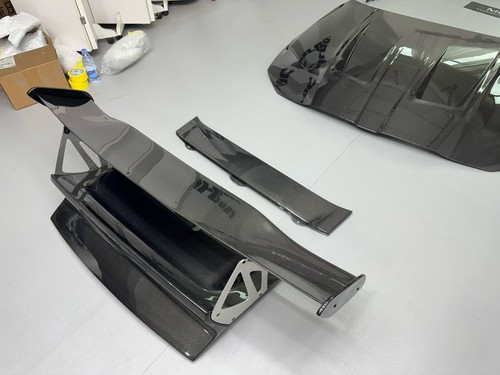 All carbon fiber gt2 - all,