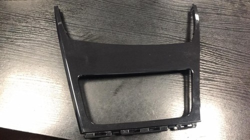 Bmw e87 trim panel - bmw, center