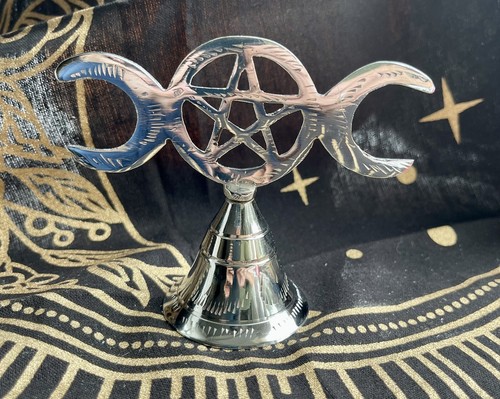 Bell with triple moon - with,