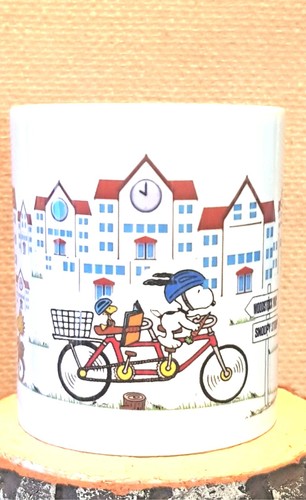 Snoopy city cycling - snoopy,