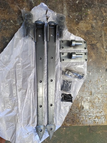 Large adjustable gate door - large, /