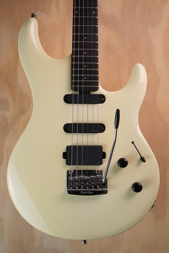 2005 ernie ball music man - 2005,