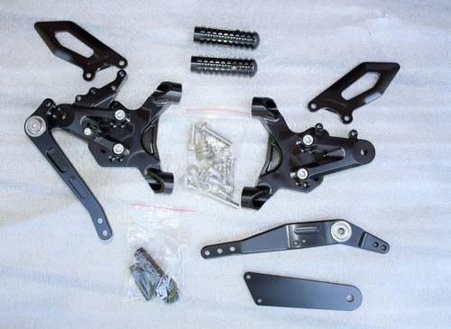 Rear sets bmw - sets,